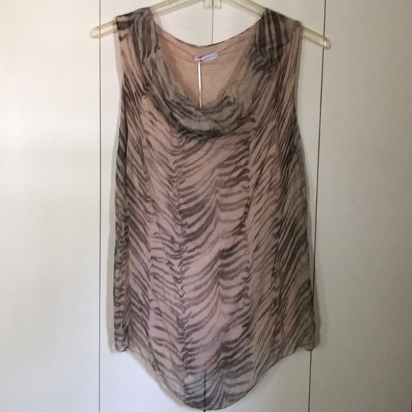 dolce ragazza Tops - DOLCE RAGAZZA Silk Top XL NWT